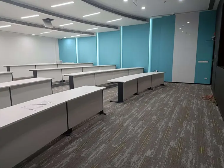 Accenture, Vikroli